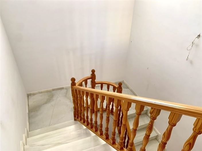 Image No.46-5 Bed Villa for sale