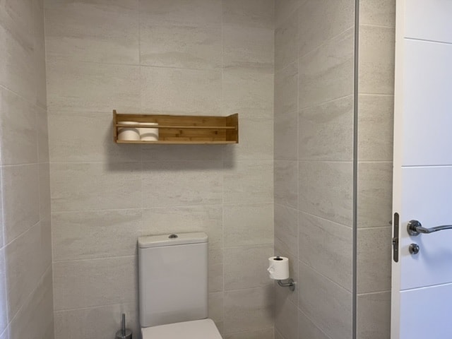 Image No.20-2 Bed Apartment for sale