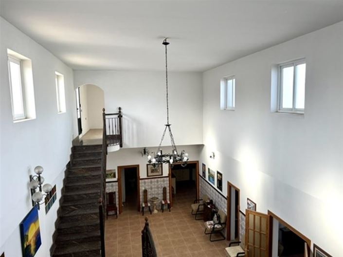 Image No.19-6 Bed Country House for sale