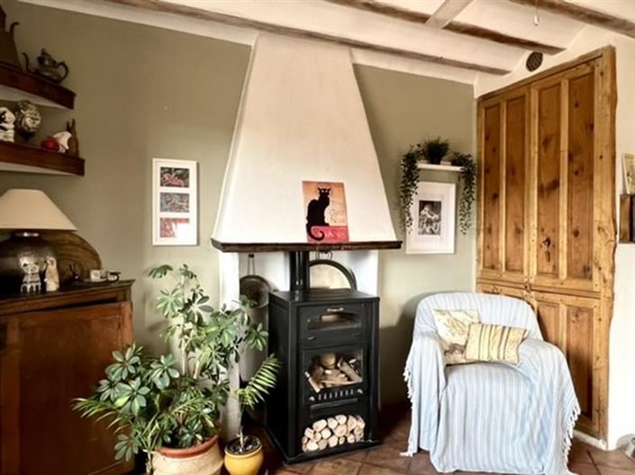 Image No.20-7 Bed Country House for sale