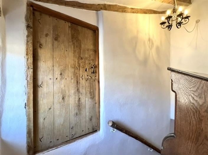 Image No.50-7 Bed Country House for sale