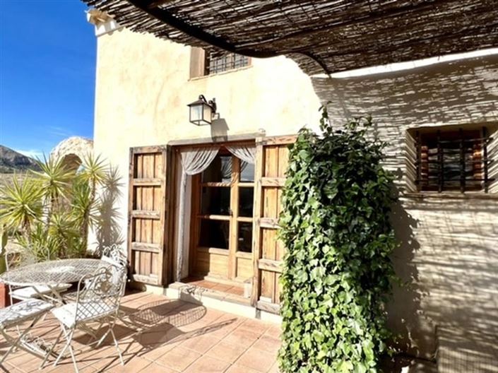 Image No.13-7 Bed Country House for sale