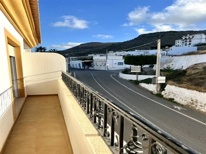 Image No.4-3 Bed Duplex for sale