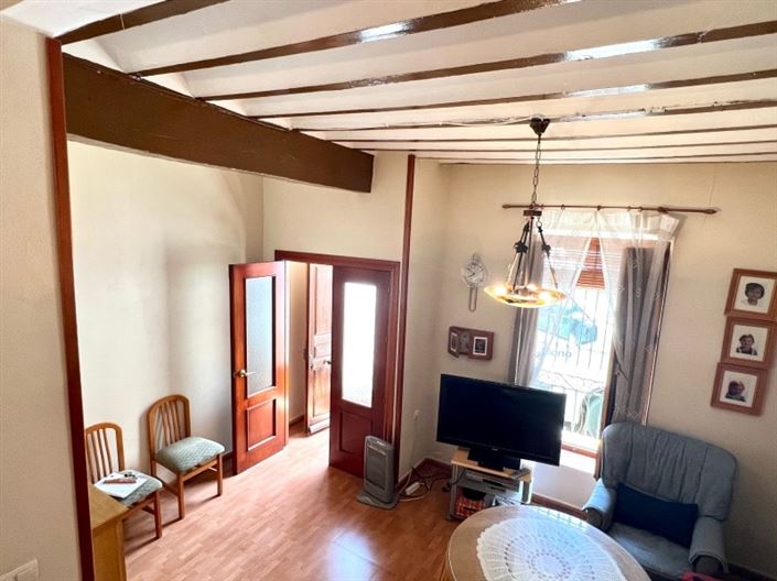 Image No.13-4 Bed Townhouse for sale