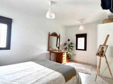 cyc811Lubrin-townhouse-renovated-turnkey14