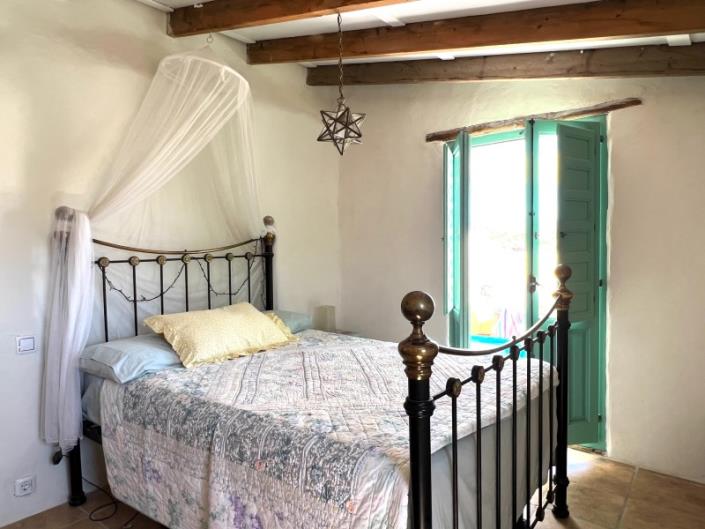 Image No.51-5 Bed Cortijo for sale