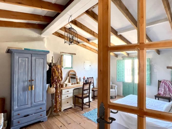 Image No.54-5 Bed Cortijo for sale