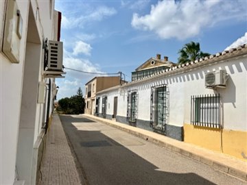 Casa y Campo - the property finders most sold property