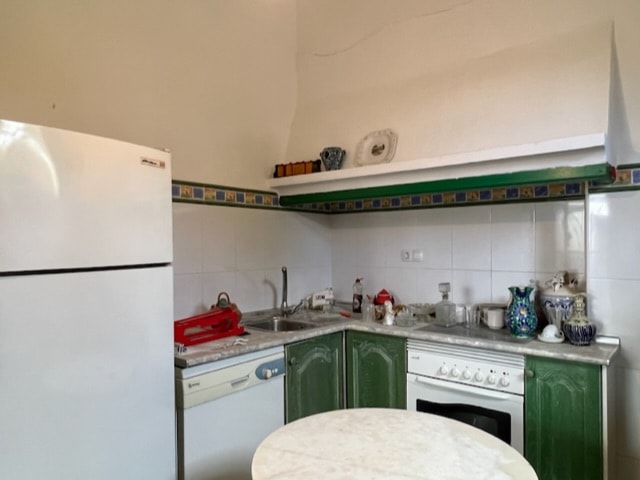 Image No.12-5 Bed Townhouse for sale