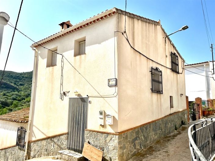 Image No.2-Maison de ville de 5 chambres à vendre à Lubrín