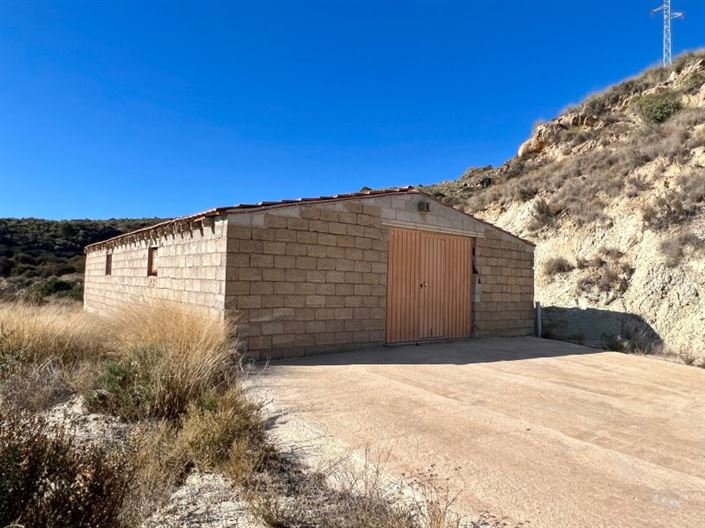 Image No.43-4 Bed Country House for sale