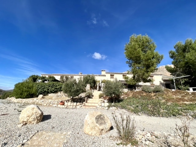 Image No.3-7 Bed Cortijo for sale