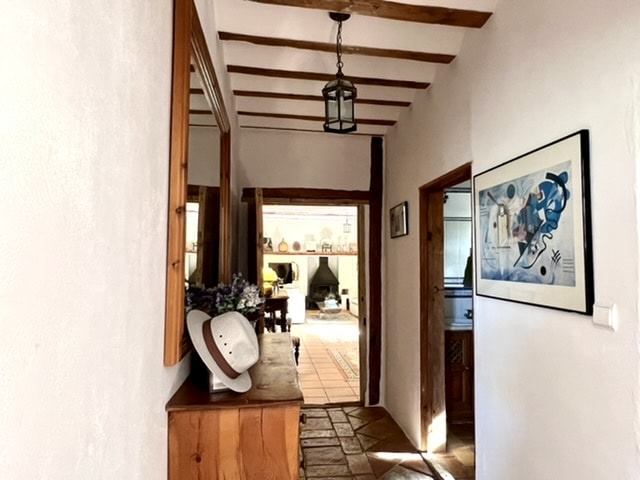 Image No.24-7 Bed Cortijo for sale