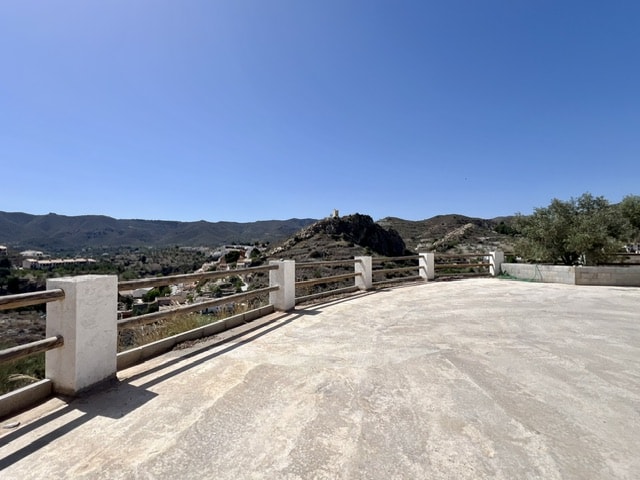 Image No.7-Villa de 4 chambres à vendre à Lubrín