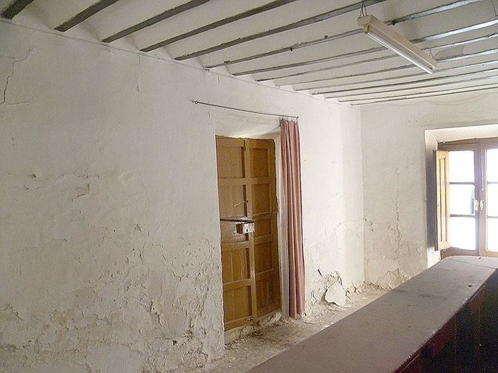 Image No.14-7 Bed Village House for sale