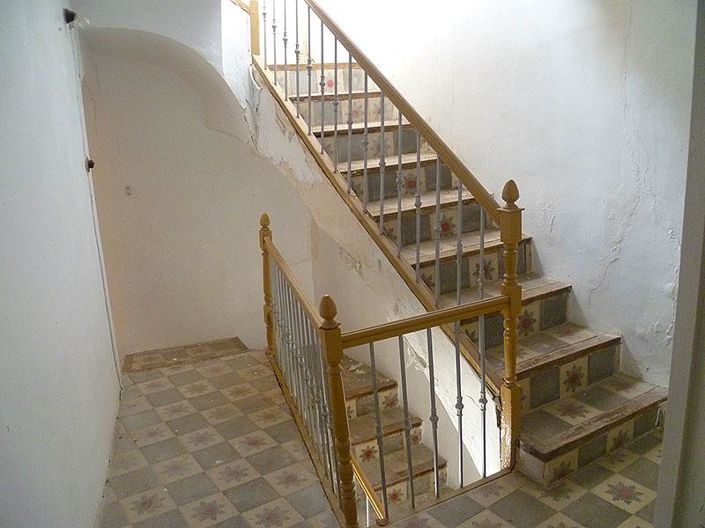 Image No.6-7 Bed Village House for sale