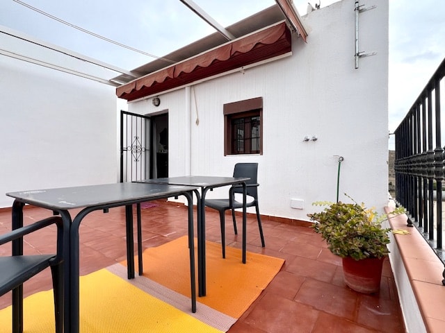 Image No.22-4 Bed Townhouse for sale