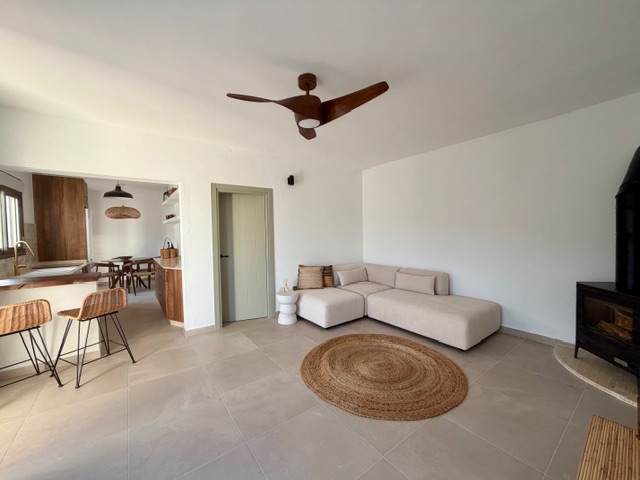 Image No.43-2 Bed Villa for sale