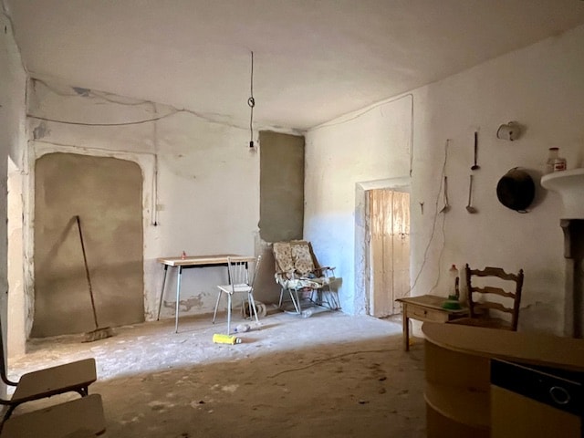 Image No.22-5 Bed House for sale