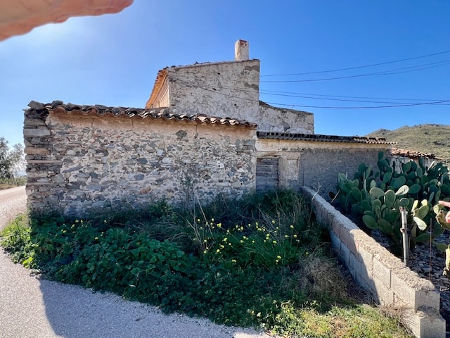 Image No.10-5 Bed House for sale