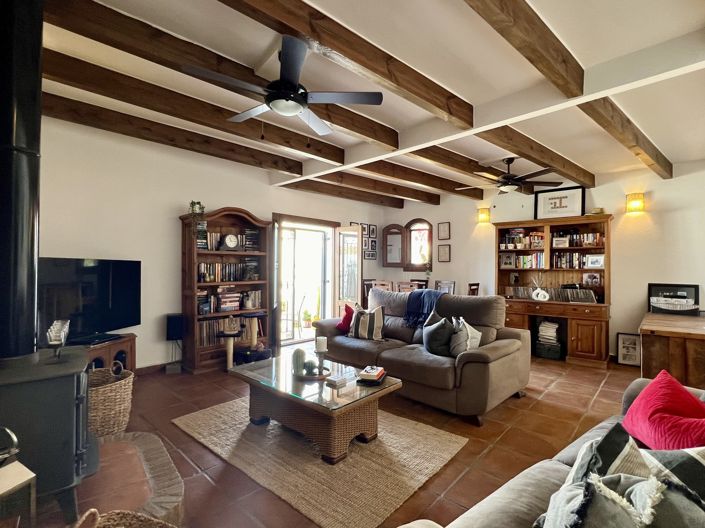 Image No.13-5 Bed Townhouse for sale