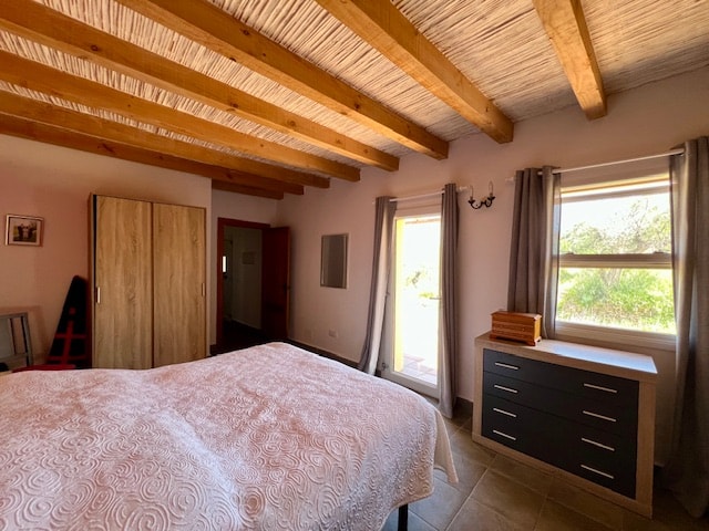 Image No.11-2 Bed Country House for sale