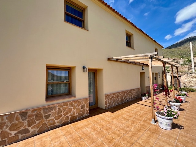 Image No.6-2 Bed Country House for sale