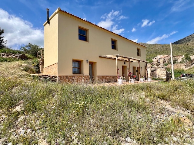 Image No.7-2 Bed Country House for sale