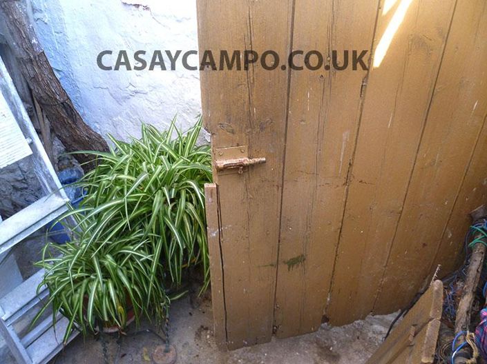 Image No.10-1 Bed Village House for sale