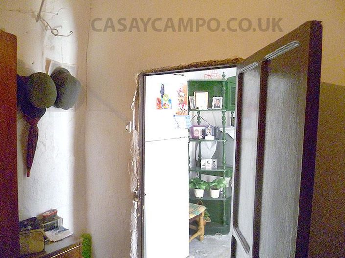 Image No.16-1 Bed Village House for sale