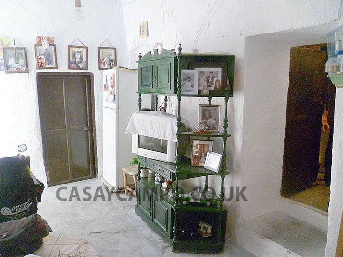 Image No.6-1 Bed Village House for sale