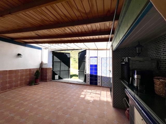 Image No.16-3 Bed Country House for sale