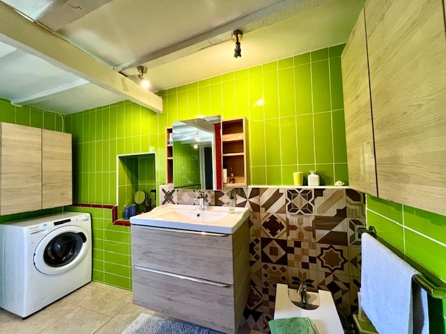 Image No.25-3 Bed Country House for sale