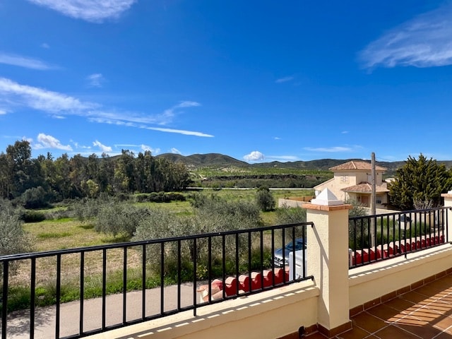 Image No.29-3 Bed Villa for sale