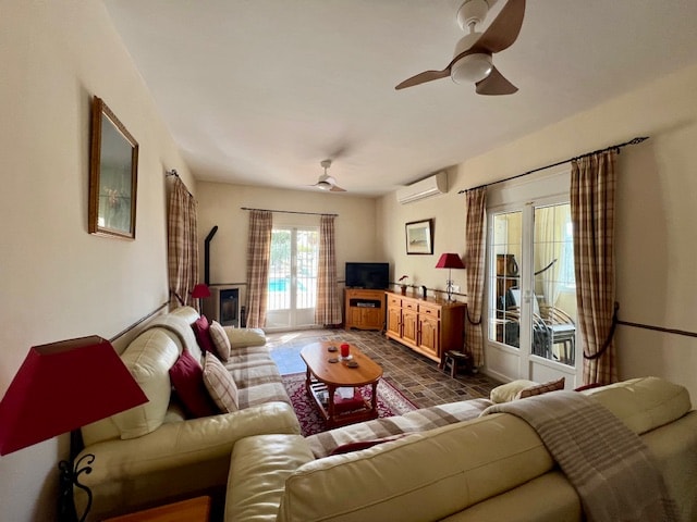 Image No.10-3 Bed Villa for sale