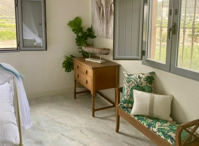 Image No.14-2 Bed Country House for sale