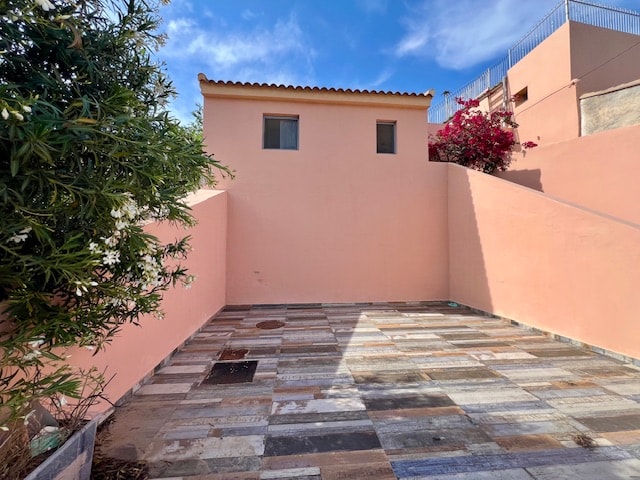 Image No.38-2 Bed Country House for sale