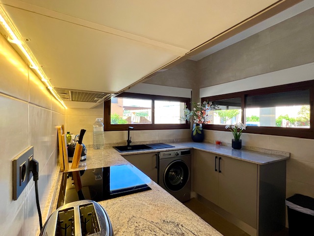 Image No.19-3 Bed Villa for sale