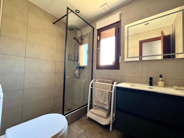 Image No.22-3 Bed Villa for sale