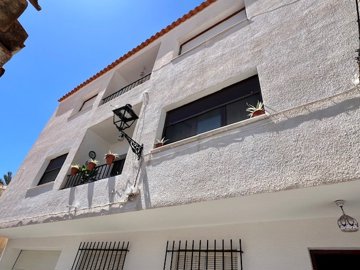 Casa y Campo - the property finders most sold property