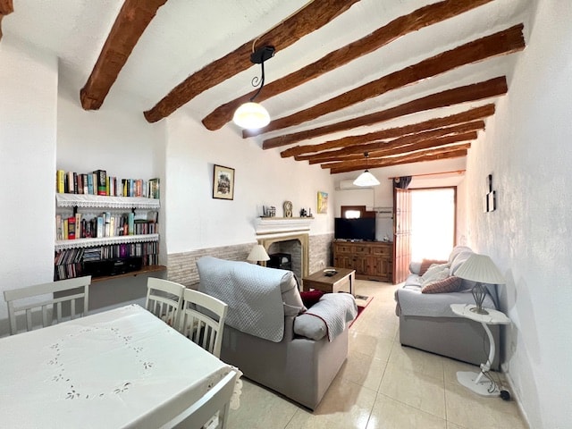 Image No.3-2 Bed House for sale