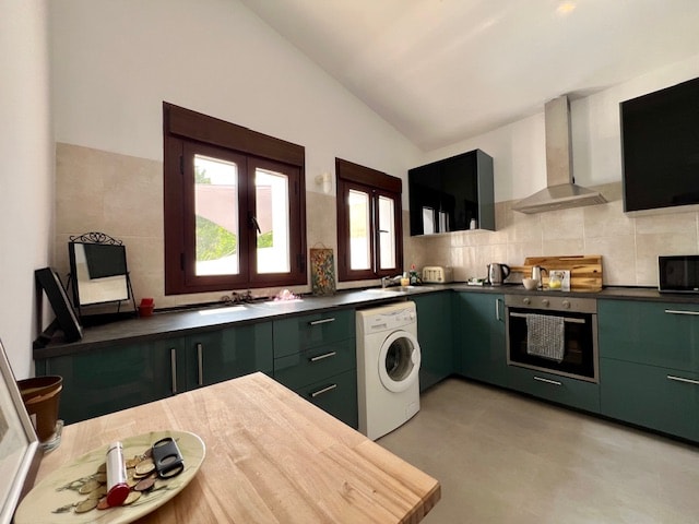 Image No.18-3 Bed House for sale