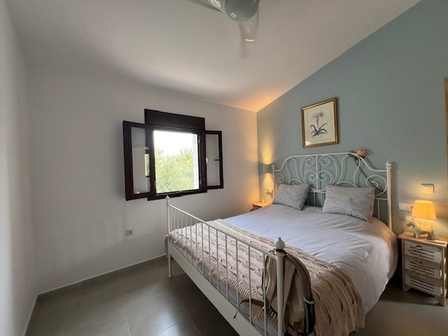 Image No.22-3 Bed House for sale