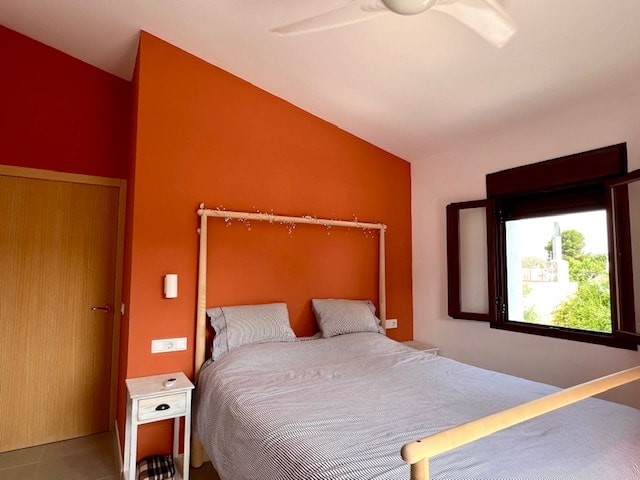 Image No.25-3 Bed House for sale