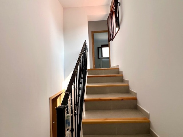 Image No.28-3 Bed House for sale