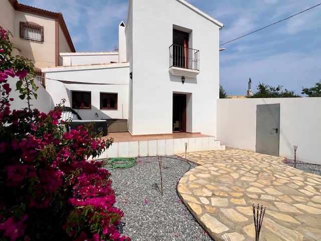 Image No.32-3 Bed House for sale