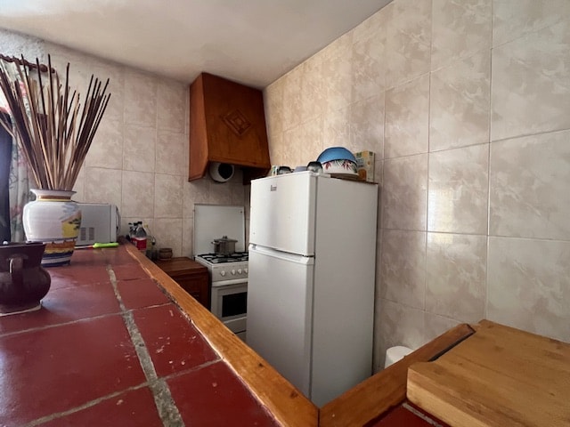 Image No.15-2 Bed Country House for sale