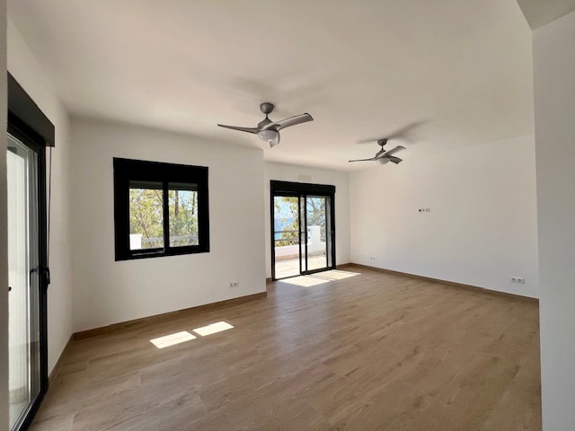 Image No.9-2 Bed Villa for sale