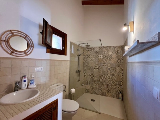 Image No.22-8 Bed Townhouse for sale