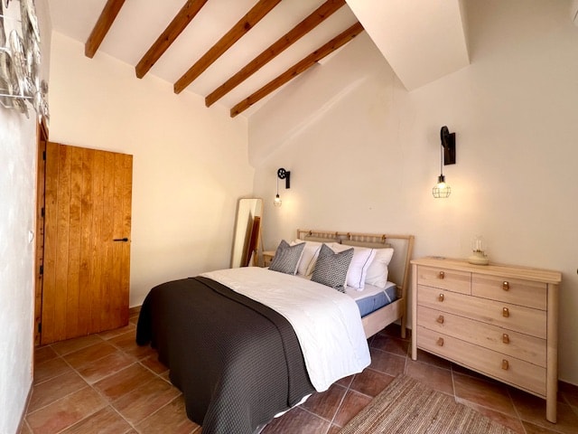 Image No.24-8 Bed Townhouse for sale